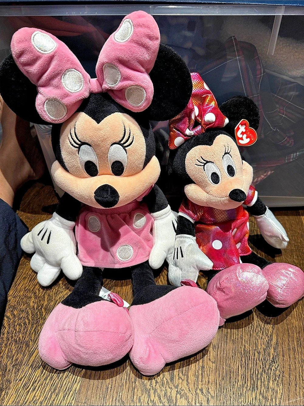 Disney Minnie Mouse plush dolls Pink & Black Plush Toys